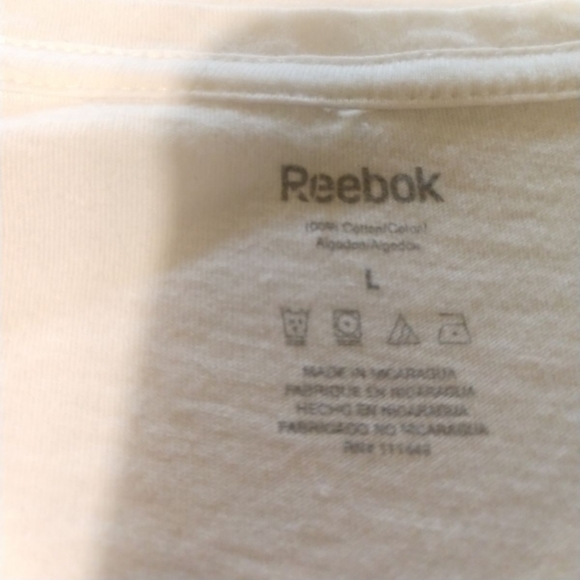 Reebok t-shirt - Picture 3 of 4
